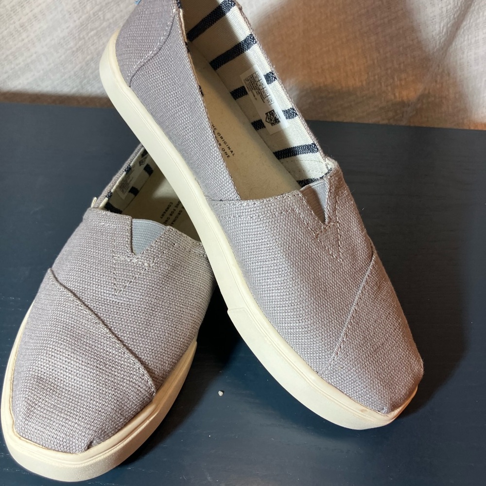 Toms Light Gray Slip-On Loafers